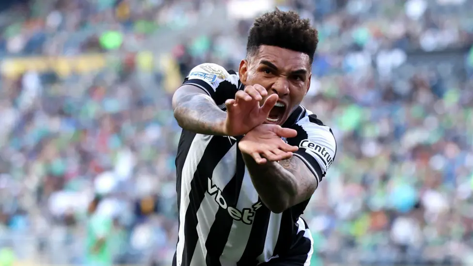 Forest assina com o atacante brasileiro Jesus, do Botafogo