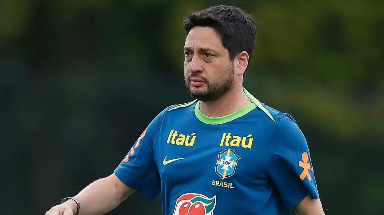 Bola de Ouro 2025: todos os brasileiros indicados na premiação