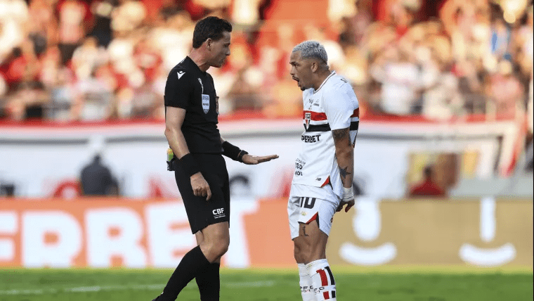São Paulo pediu anulação do jogo contra o Palmeiras?